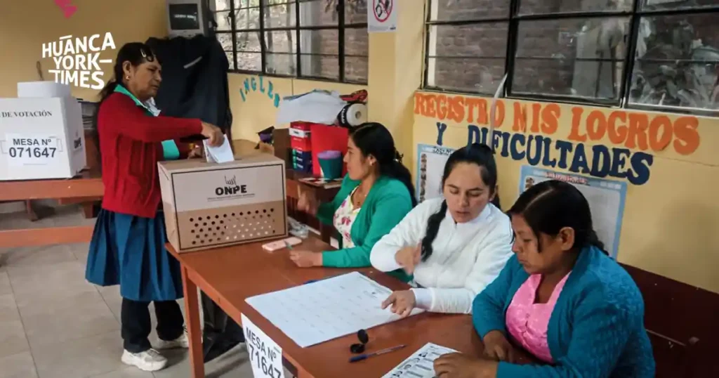 Peruanos sí podrán votar con el DNI vencido, según disposición del Reniec.