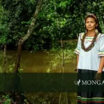 Su primer artículo científico, cuenta Avita Taricuarima, empezó a gestarse mientras comía una sopa de pescado. Foto: Patrick Murayari